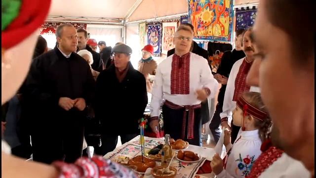 Губернатор и украинская диаспора