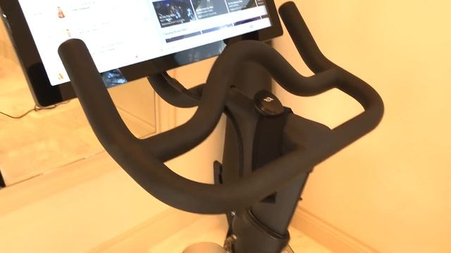 Peloton Bike Review And Full Dashboard Demo | Worth It?