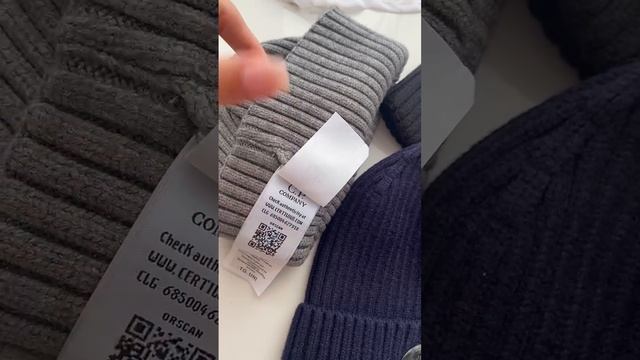 шапка C.P. COMPANY