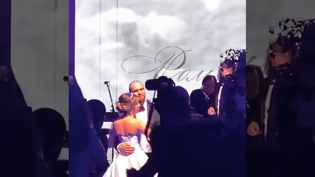 Свадебный танец дочери Александра Серова