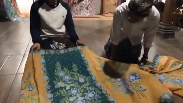 Pameran Batik Kecil Hotwax Studio #2  (2 Oktober 2019) PART 5  - Batik Karya Rofiq Adi  (Pekalongan