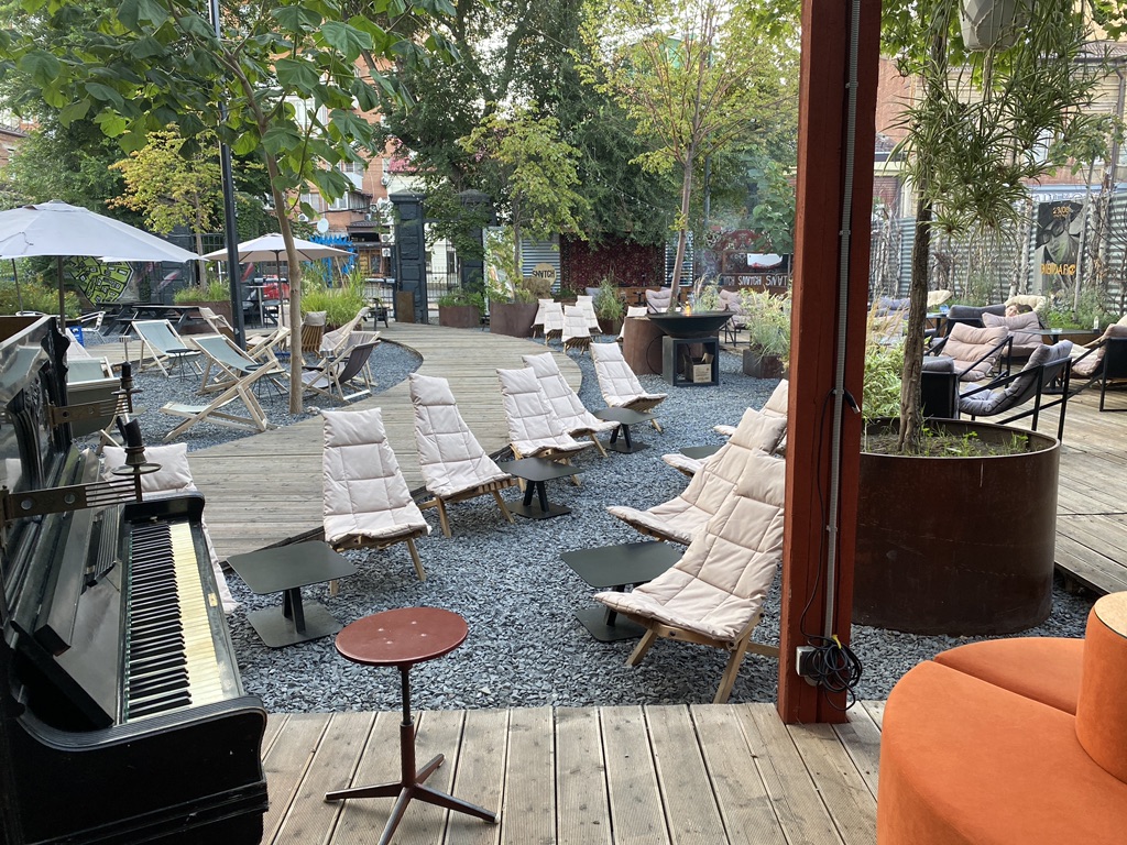 Вечер современных песен на пианино