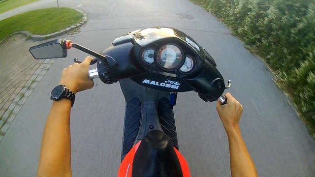 Aprilia SR 50 Street/ Bikeporn