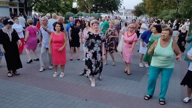 11.08.23 - Танцы на Приморском бульваре - Севастополь - Сергей Соков