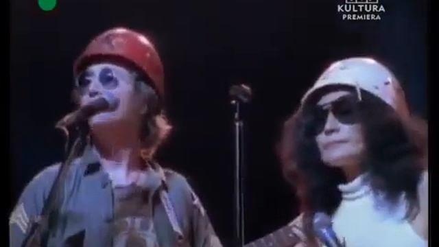 John Lennon  Yoko Ono Give Peace a Chance NightTime Show Version 30081972