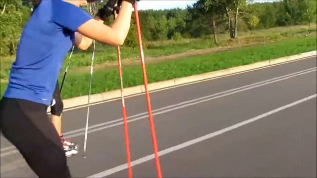 Любительницы лыжероллерного спорта