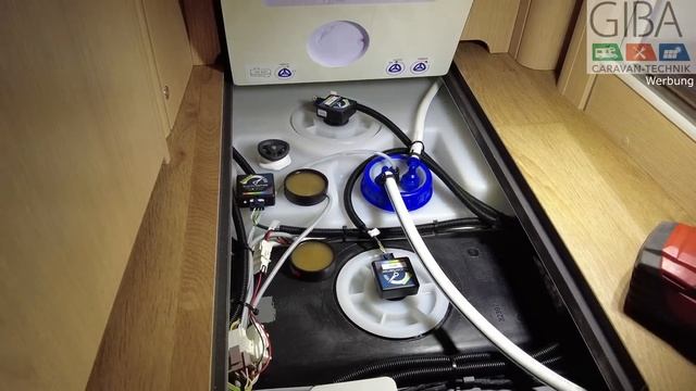 Hymer B 680 - Richtig Dampf Mit 600Ah Bulltron Lithium, 660Wp Solar Und Victron Multiplus Mit Cerbo