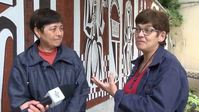 Вихра Григорова и Моника Роменска за възстановеното сграфито на Г. Божилов – Слона