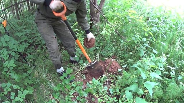 УДАЧНО СЪЕХАЛИ С ДОРОГИ! Нашли в лесу стан! Коп металлолома!