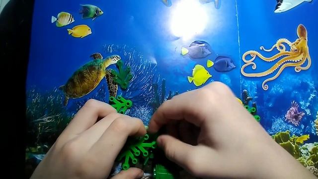 Как сделать куст из лего?