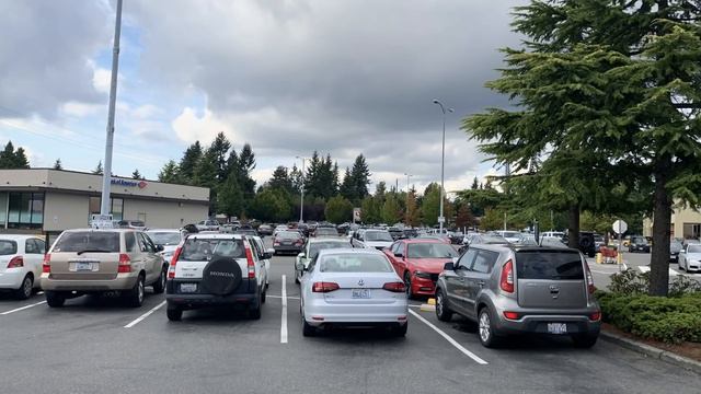 Is The IPhone XR Actually BETTER Than The IPhone 11?