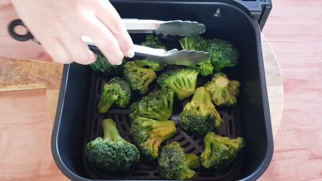 Замразени броколи готови за 10 минути в еър фрайър Cosori Dual Blaze