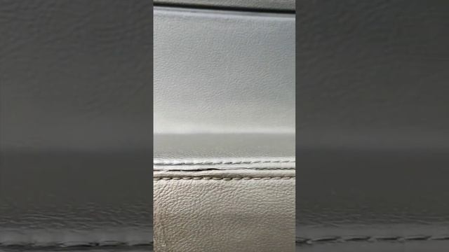 Ремонт дверей: снятие обшивки и замена ручек