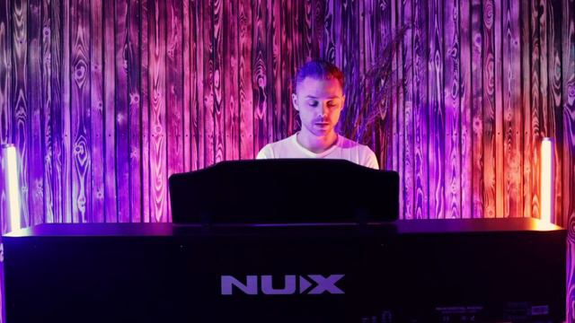 Nux WK-520 digital piano demo