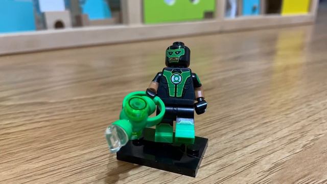LEGO - LEGO Minifigures - Series DC Super Heroes - Green Lantern Featuring ... //Petunia Toys (Ep 4