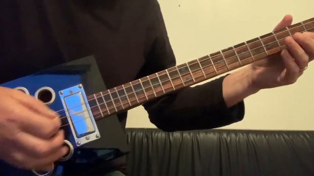 Smoke On The Water - Deep Purple 3 String CBG Lesson