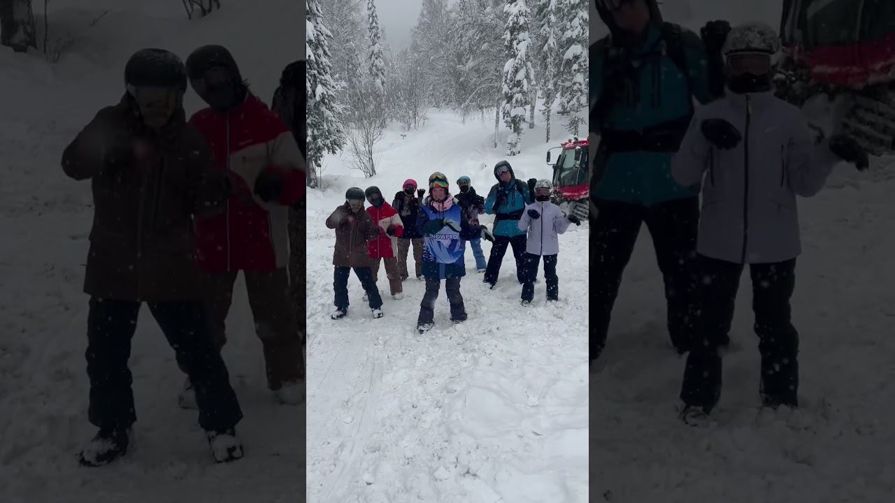 Пока ждем Ратрак можно и рилсик снять #wensday #wensdayaddams #сноуборд