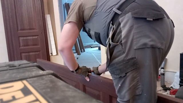 Festool 1400 и фреза vpv. Быстрая зарезка замка.