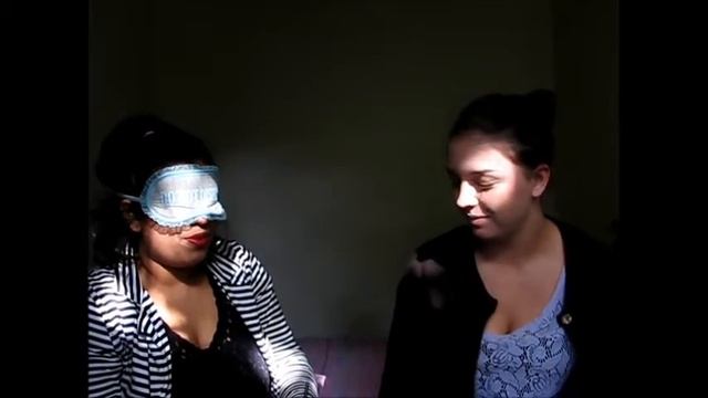 ♡BLINDFOLDED MAKEUP CHALLENGE♡