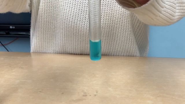 Взаимодействие хлорида меди (II) и иодида калия