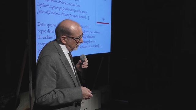 Avanzare Retrocedendo | Alessandro Fo | TEDxSiena