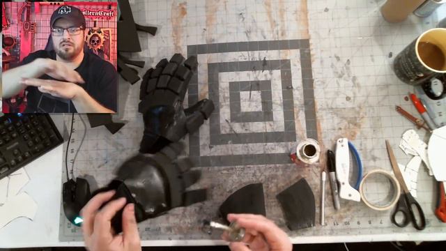 Making Space Marine Gloves - Building A Black Templar Cosplay Part 14 - Warhammer 40k