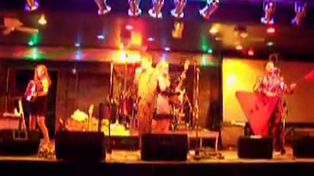 Red Elvises
