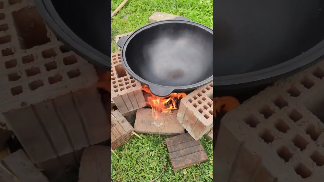 Новый казан. Обжигаем и готовим.