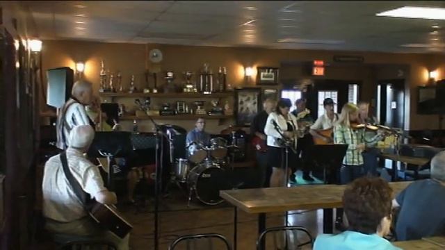 DEVIL'S DREAM - Fiddling 4 - Played By Susanna Heystek