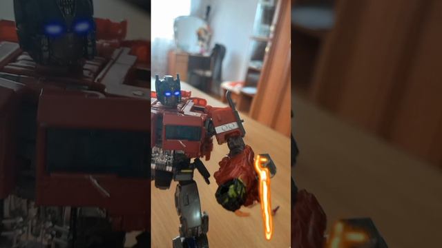 Новые оружия Оптимуса Прайма