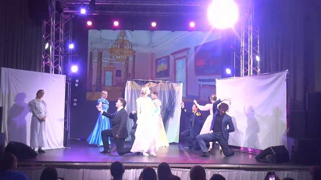 Длинноволосый 43-летний тенор мужчина-Небесные дочери 2!