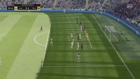 FIFA 19 Hirving Lozano goal
