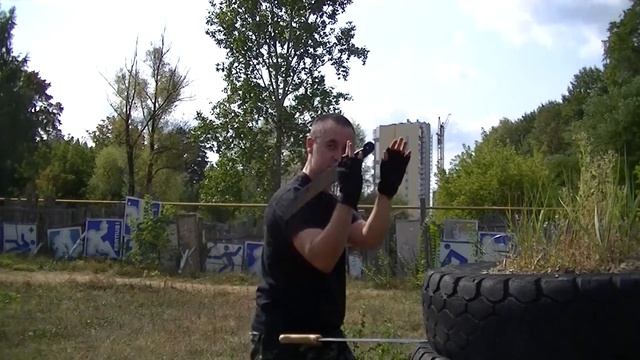 ВИДЕО, КОТОРОГО НЕТ №2. Гражданские ножи для Марата (наши соображения)