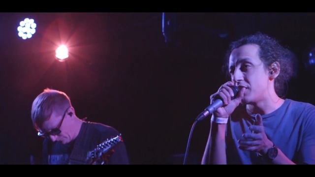 Самый маленький человек   Vodoley Club   Рифмотека