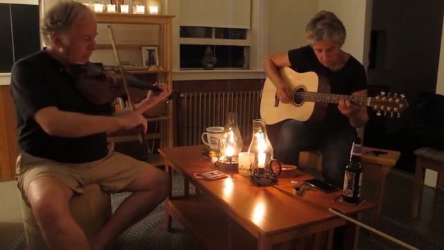 Nik And Sara, Fiddle And Bouzouki