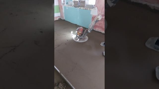 Полусухая стяжка пола. Затирка