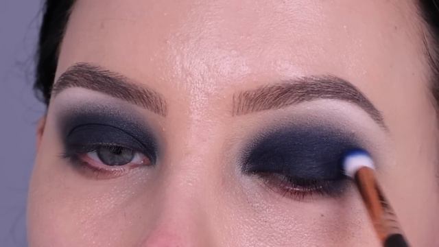 Navy Smokey Eyes Tutorial | Glitter Smokey Eye Look