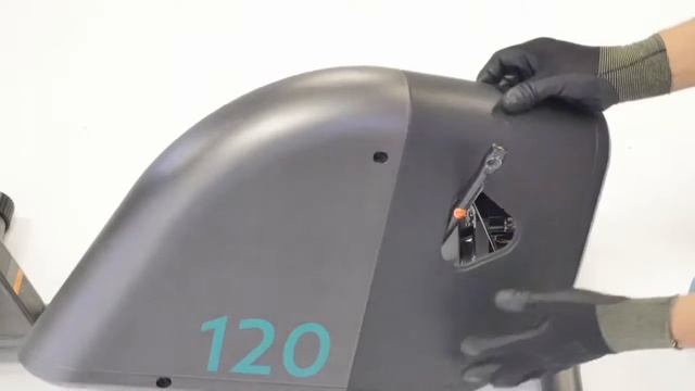 Comment Changer Le Carter Moteur Sur Un Domyos Elliptique 120 ?