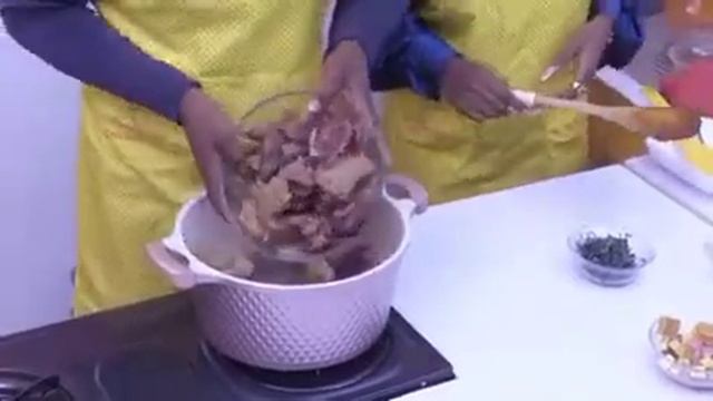 6335a13e76fff2bf3131e6573fe26e1d