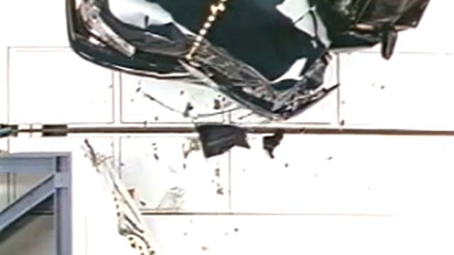 1996 Hyundai Sonata IIHS Moderate Overlap Crash Test
