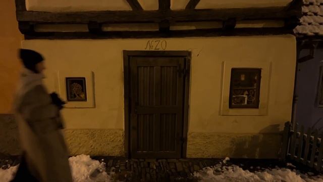 ДОИГРАЛСЯ! Чуть не сбил полицейского! Дух ночной ПРАГИ | Отдых в Чехии