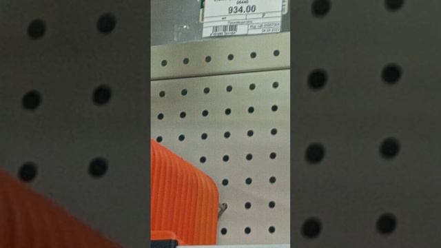 Друг в беде не бросит.