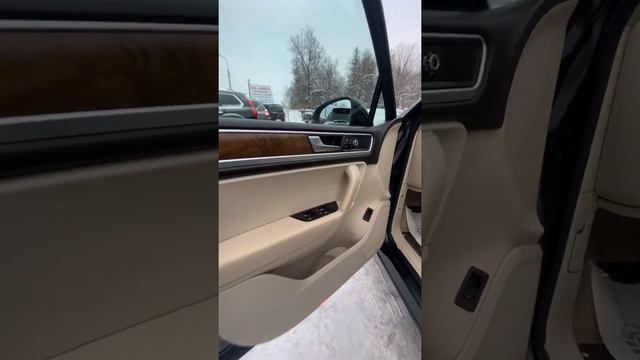 Touareg Volkswagen 2010/11. Воткинское шоссе 11