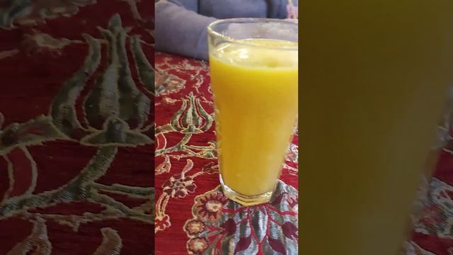 Стамбул, Турецкая кухня, дегустация апельсинового сока, оценили шаурму, ну и долгожданные бургеры.