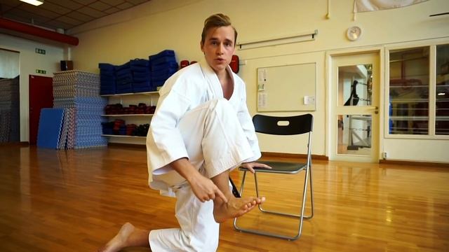 1 KARATE KICK EXERCISE FOR KICKING TRAINING  Jesse Enkamp