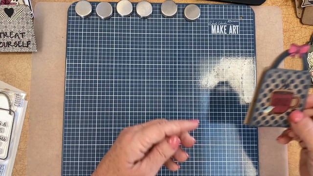 Wendy Vecchi Let's Shop Stamp Stencil Die Set - 2021 New Release