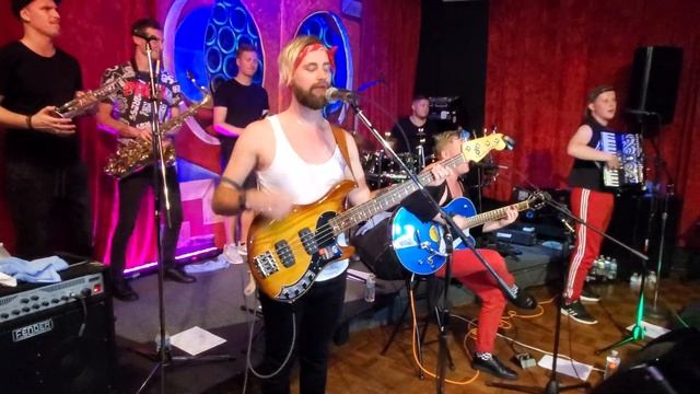 Black Biceps - Depozito (Despacito Parody). Floryda. USA. 4K