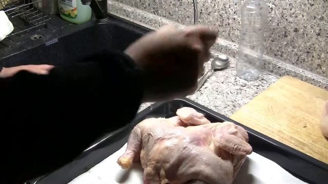 Курица запеченная на соли, для тех, кому надоел жир на противне.