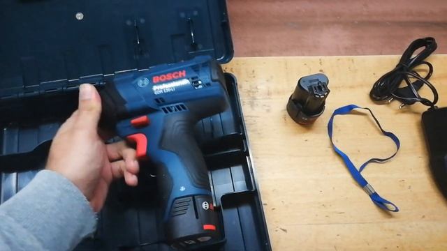 Unpacking / Unboxing Cordless Impact Wrench Bosch GDR 120-Li 06019F0001