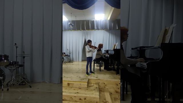 Ангелина Шилкова Н. Бакланова Марш октябрят